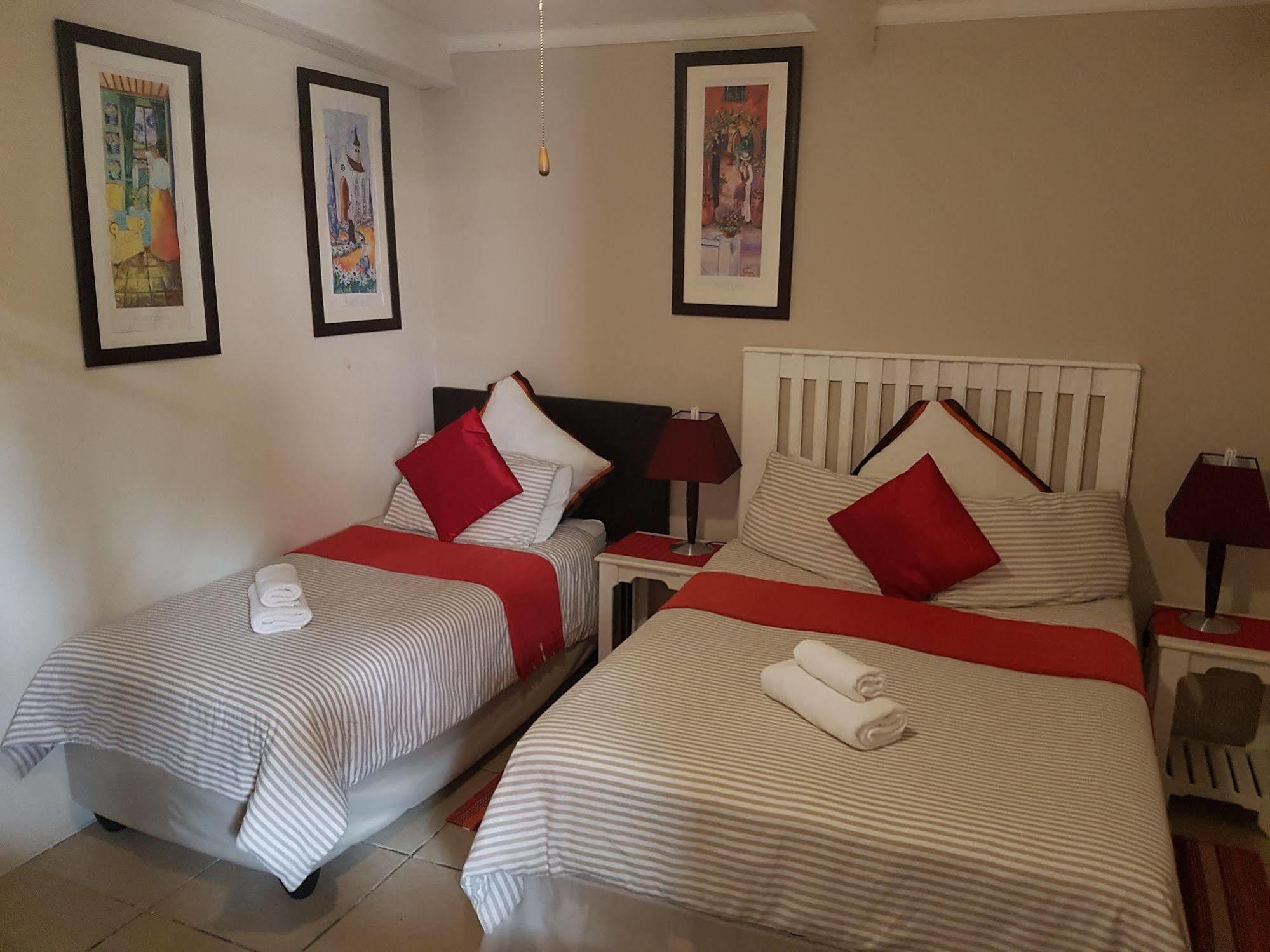 Flametree Guesthouse Swellendam Buitenkant foto